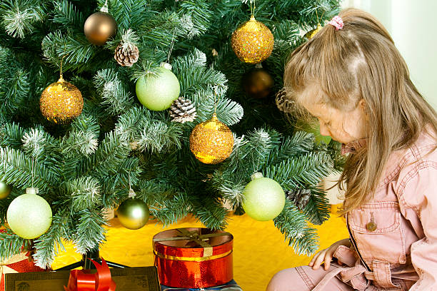 Petite fille pendant la période de Noël - Photo