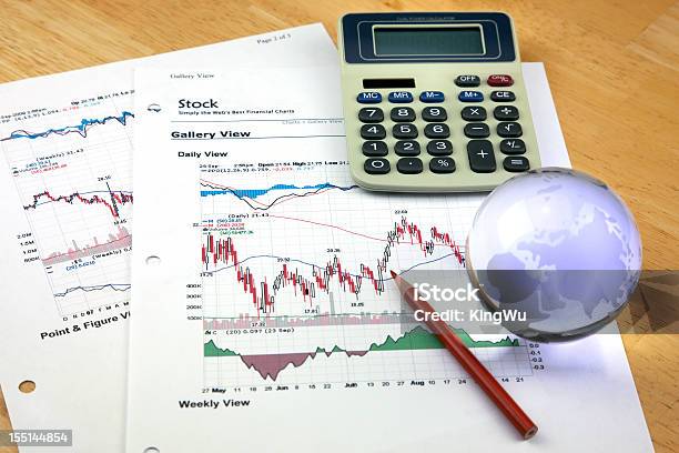 Global Investment Podsumowanie Raportu - zdjęcia stockowe i więcej obrazów Analizować - Analizować, Biznes, Biznes międzynarodowy