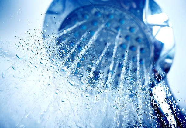 爽やかなシャワー - shower falling water water heat ストックフォトと画像