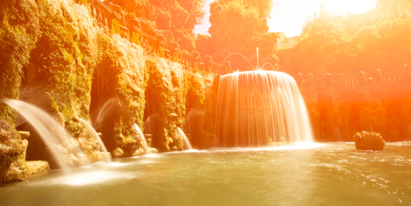 The Fontana dell'Ovato (Oval Fountain) in Villa d'Este gardens. Tivoli, Italy. http://www.massimomerlini.it/is/rome.jpg http://www.massimomerlini.it/is/romebynight.jpg http://www.massimomerlini.it/is/vatican.jpg