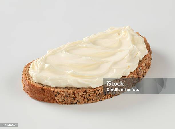 Brot Und Käseauswahl Stockfoto und mehr Bilder von Schmierkäse - Schmierkäse, Brotsorte, Käseaufstrich