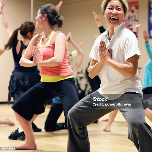 Foto de Bollywood Grupo De Dança e mais fotos de stock de Bollywood - Bollywood, Dançar, Companhia de dança