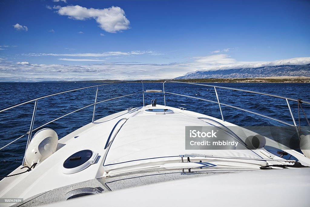 Foredeck de moderno Iate - Royalty-free Visão Frontal Foto de stock