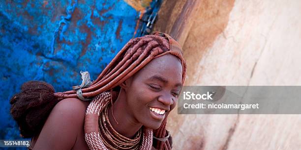 Sorridente Himba Donna - Fotografie stock e altre immagini di Repubblica della Namibia - Repubblica della Namibia, Persone, Donne