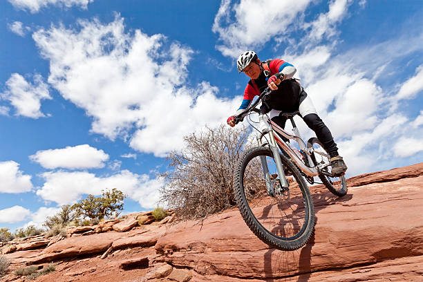 moab slick rock schritt, utah - slickrock trail stock-fotos und bilder