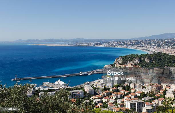 Panorama Of Nice Порт И Пляж — стоковые фотографии и другие картинки Франция - Франция, Гавань, Английская набережная