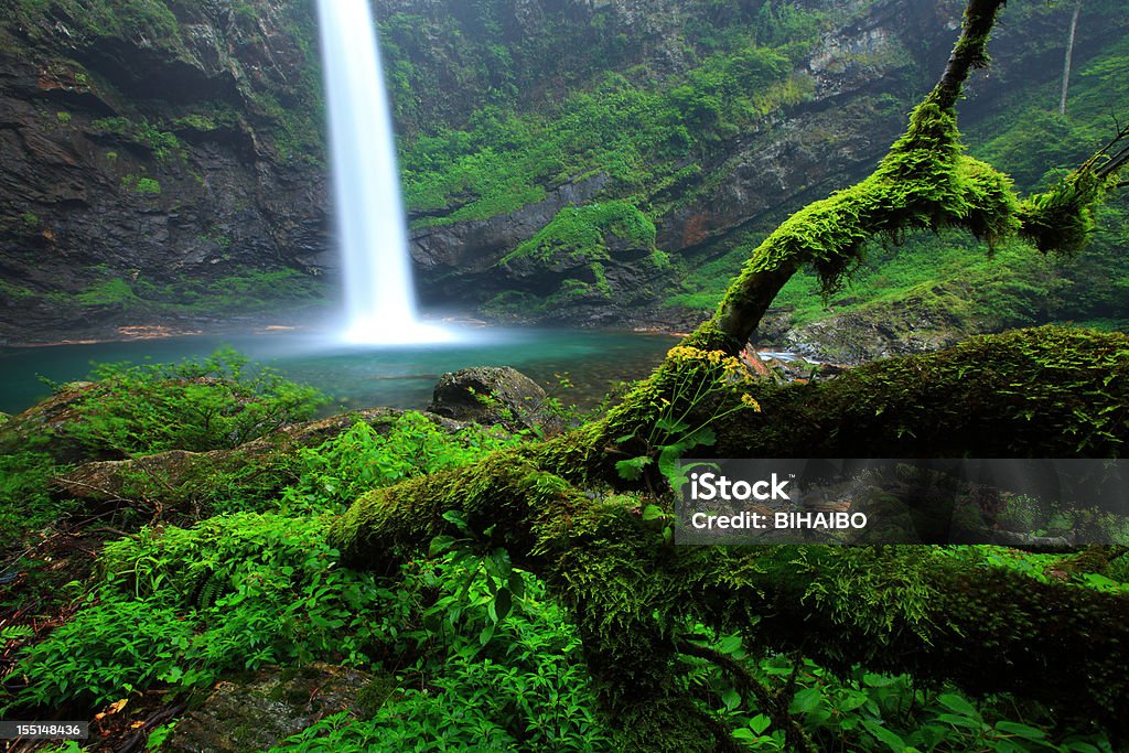 hongtan cascada - Foto de stock de Agua libre de derechos