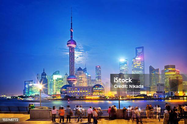 Photo libre de droit de La Ville De Shanghai banque d'images et plus d'images libres de droit de Horizon urbain - Horizon urbain, Shanghaï, Acier