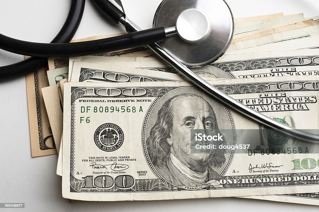 Sanità e denaro - Foto stock royalty-free di Sanità e medicina
