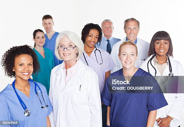 Gemischtes Medical Group Stockfoto und mehr Bilder von Arzt - Arzt, Weißer Hintergrund, Zusammenarbeit