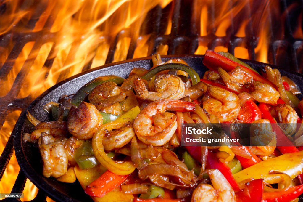 Fajitas de camarão - Foto de stock de Comida mexicana royalty-free