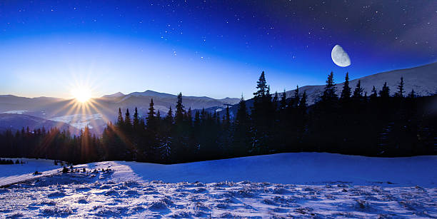 montanhas de inverno paisagem. - dragobrat imagens e fotografias de stock