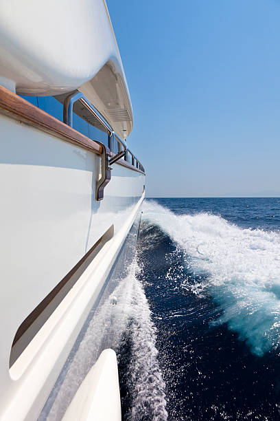 istock Motor Yacht Sailing at High speed. Perfect shape. Summer. 155151835