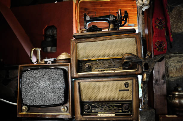 vacuum tube, radio, antique, electrical component