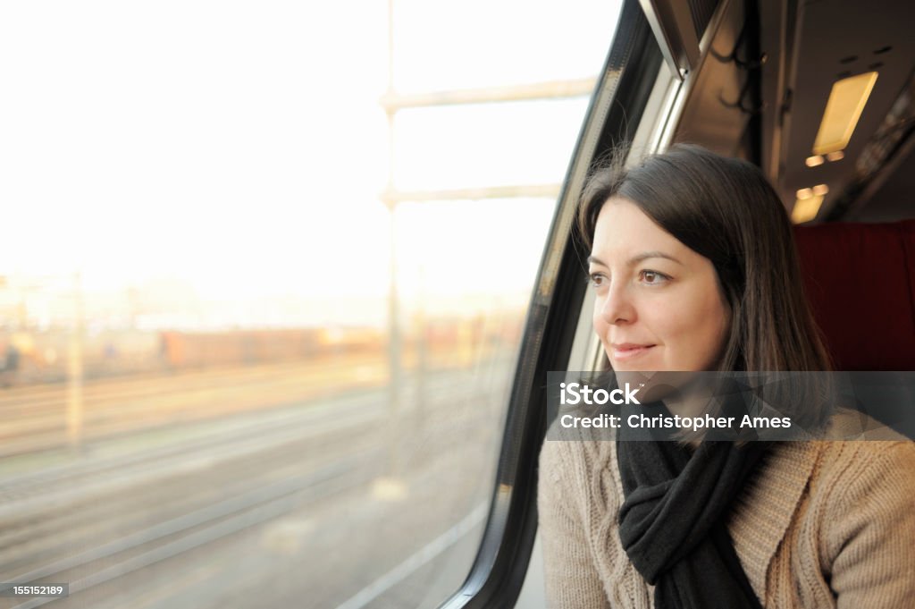 Reisen mit der Bahn - Lizenzfrei Attraktive Frau Stock-Foto