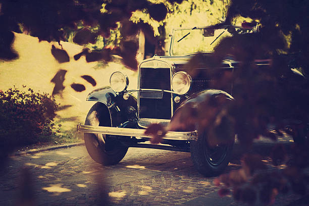istock old italian car from 1921 155152217