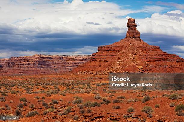 Rote Felsformationen Valley Of The Gods Stockfoto und mehr Bilder von Ausgedörrt - Ausgedörrt, Erodiert, Extremlandschaft