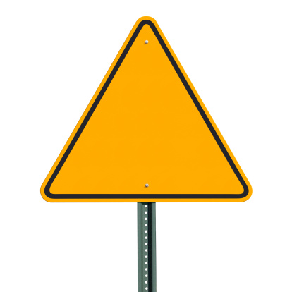 La señal de advertencia Triangular blanco aislado con trazado de recorte photo