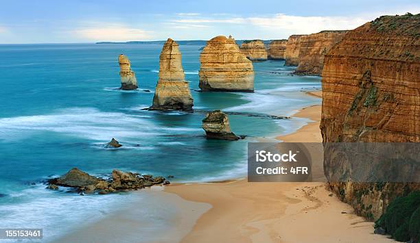 12 Apóstolos Great Ocean Road Victoria Austrália Xxxl - Fotografias de stock e mais imagens de Formação rochosa Twelve Apostles