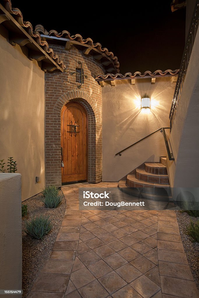 Ingresso Villa toscana cortile - Foto stock royalty-free di Casa