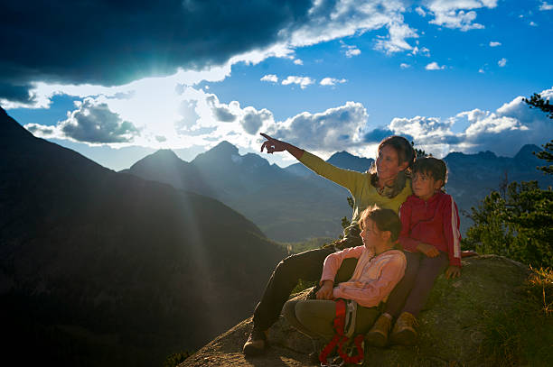 istock Family at mountain sunrise 155156451