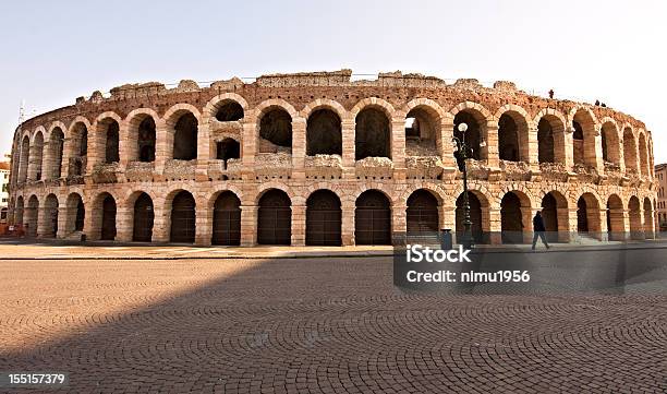 Arena De Verona Foto de stock y más banco de imágenes de Verona - Italia - Verona - Italia, Estadio, Coliseo