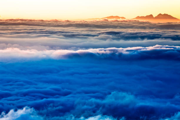 istock sea of clouds in \tsunrise 155158283