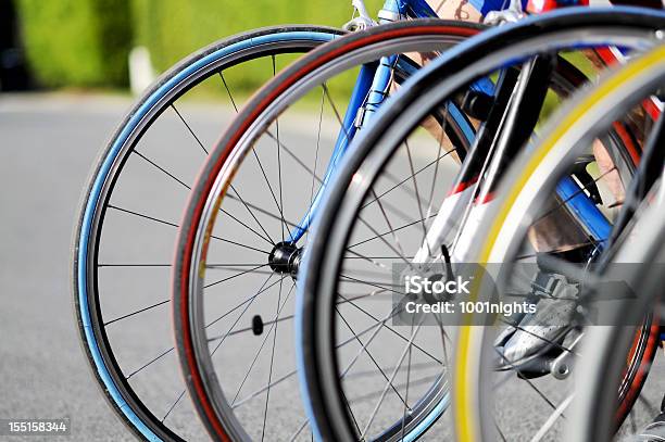 Photo libre de droit de Vélo De Course banque d'images et plus d'images libres de droit de Roue - Roue, Vélo, Compétition de cyclisme