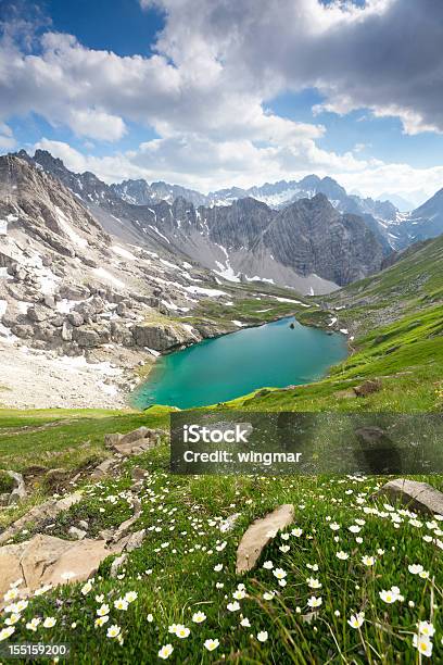 Alpin Озеро Gufelsee В Тирольавстрия — стоковые фотографии и другие картинки Гора - Гора, Панорамный, Федеральная земля Тироль