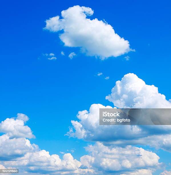 Cielo Blu E Nuvole - Fotografie stock e altre immagini di Cumulo - Cumulo, Cielo, Nube