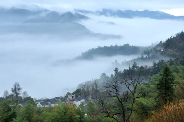 istock The sea of clouds 155161765