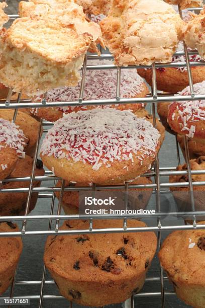 Foto de Bolos Caseiros e mais fotos de stock de Assar - Assar, Biscoito, Biscotti