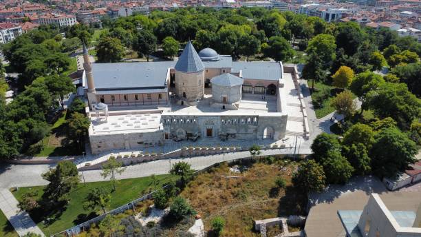 istock Konya Alaeddin Mosque Drone Images 2023 in Turkey 1551970885