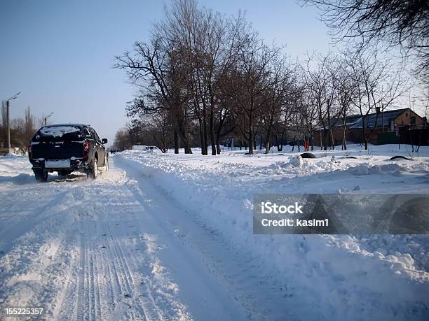 블랙 관측소왜건 픽업 트럭에 대한 스톡 사진 및 기타 이미지 - 픽업 트럭, 겨울, 얼음