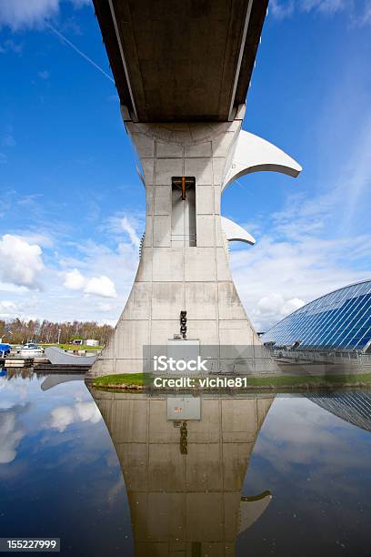 Photo libre de droit de Roue De Falkirk Ecosse Royaumeuni banque d'images et plus d'images libres de droit de Ascenseur - Ascenseur, Canal - Eau vive, Culture écossaise