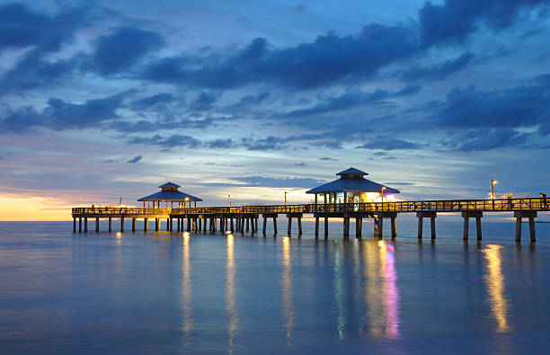 istock Fort Myers Pier at Dusk 155228713