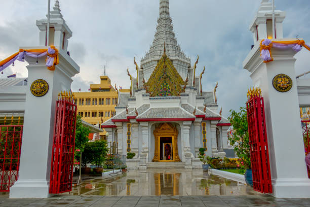 istock Bangkok City Pillar Shrine . 1552464468