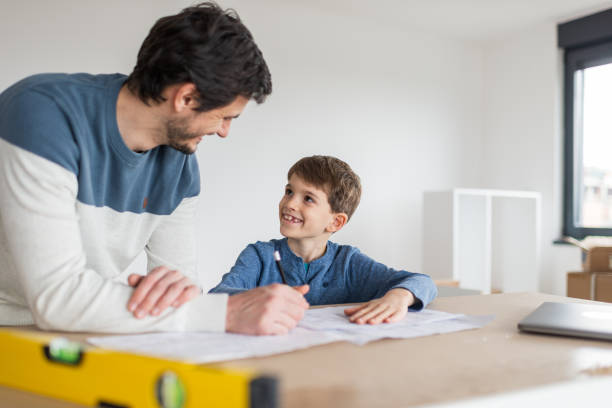 istock Home renovation with family 1552576911