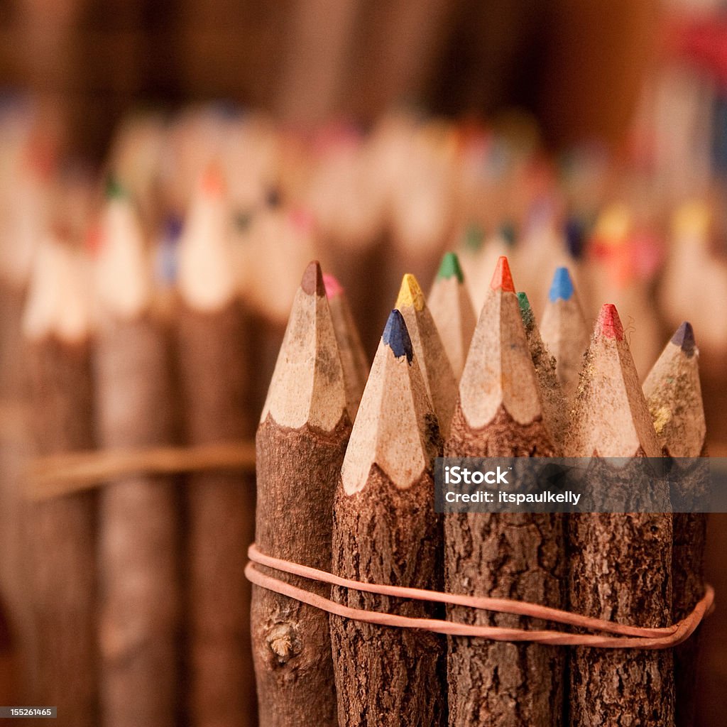 Crayons à la main - Photo de Art et Artisanat libre de droits