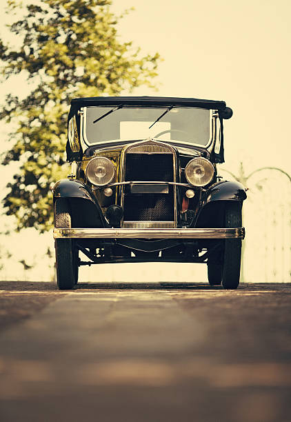 istock old italian car from 1921 155276464