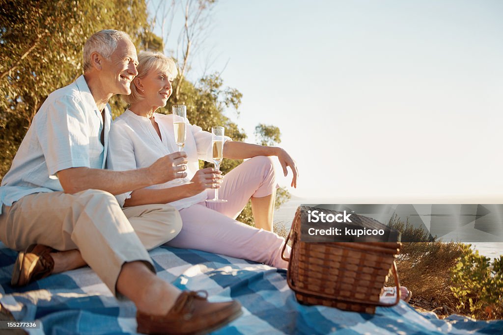 La giornata perfetta per l'amore - Foto stock royalty-free di 60-69 anni