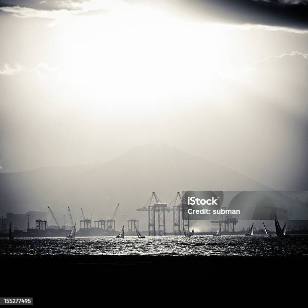 Cape Town Harbour Stockfoto und mehr Bilder von Ausrüstung und Geräte - Ausrüstung und Geräte, Autotransporter, Behälter