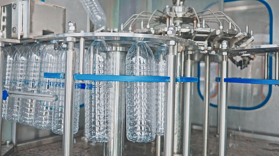 Bottled water production line, table water filling machine, 3 in 1 bottle rinsing filling capping machine