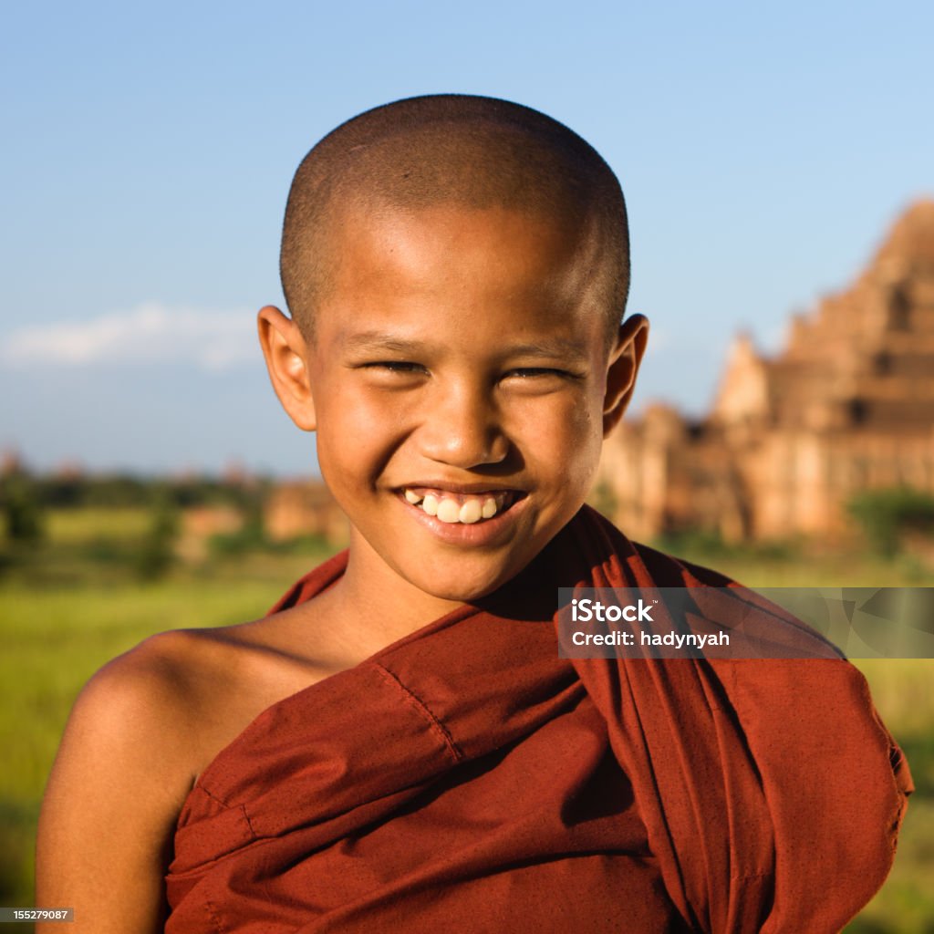 Giovane buddista novizio - Foto stock royalty-free di Adolescente