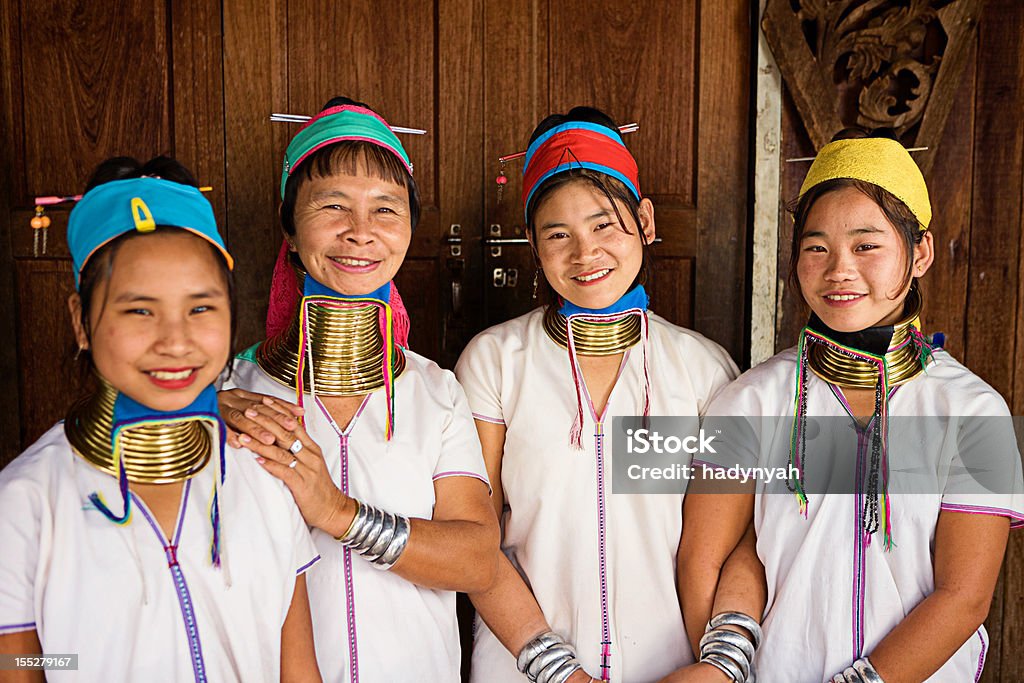 Retrato de mulheres de tempo do pescoço Padaung Tribe, Myanmar - Royalty-free Padaung Foto de stock