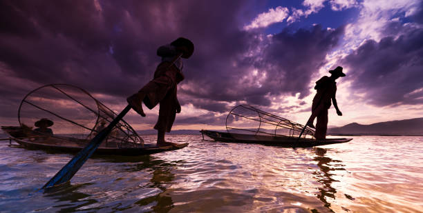 istock Fisherman on Inle Lake, Myanmar 155279171
