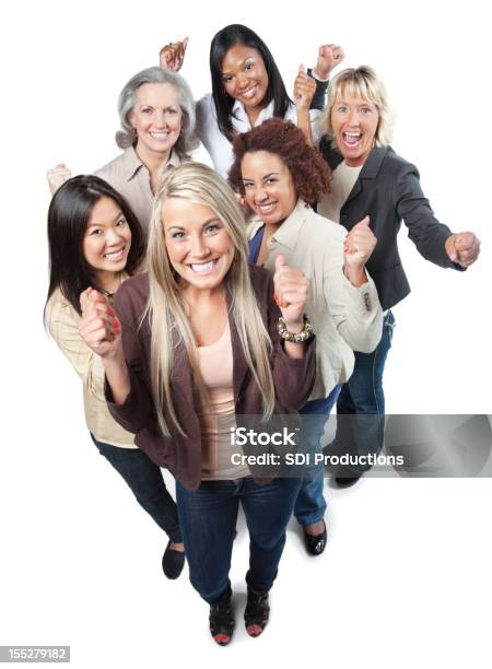 Une Grupo De Feliz Profesional De Mujeres Con Fists Foto de stock y más banco de imágenes de Sólo mujeres