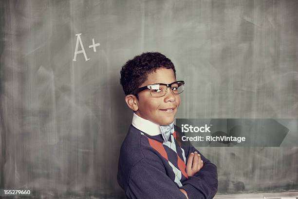 Foto de Em Um Estudante e mais fotos de stock de Boletim Escolar - Boletim Escolar, Educação, Estilo retrô