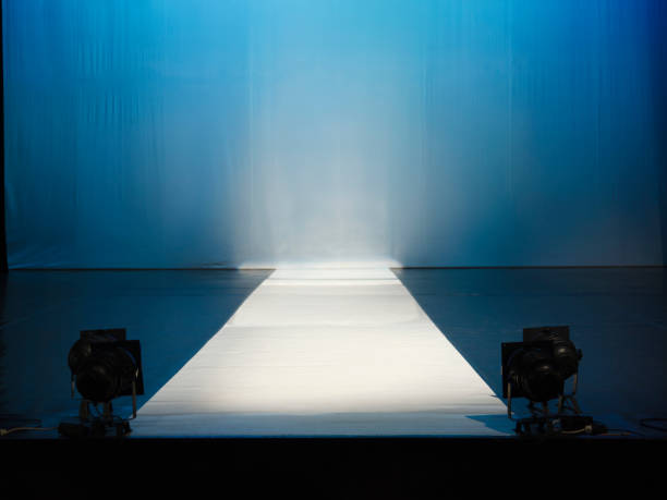 Cтоковое фото Пустой catewalk stage lights