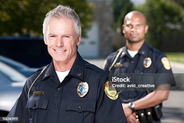 Ritratto Di Maturo Della Polizia - Fotografie stock e altre immagini di Forze di polizia - Forze di polizia, Stati Uniti d'America, Cultura americana